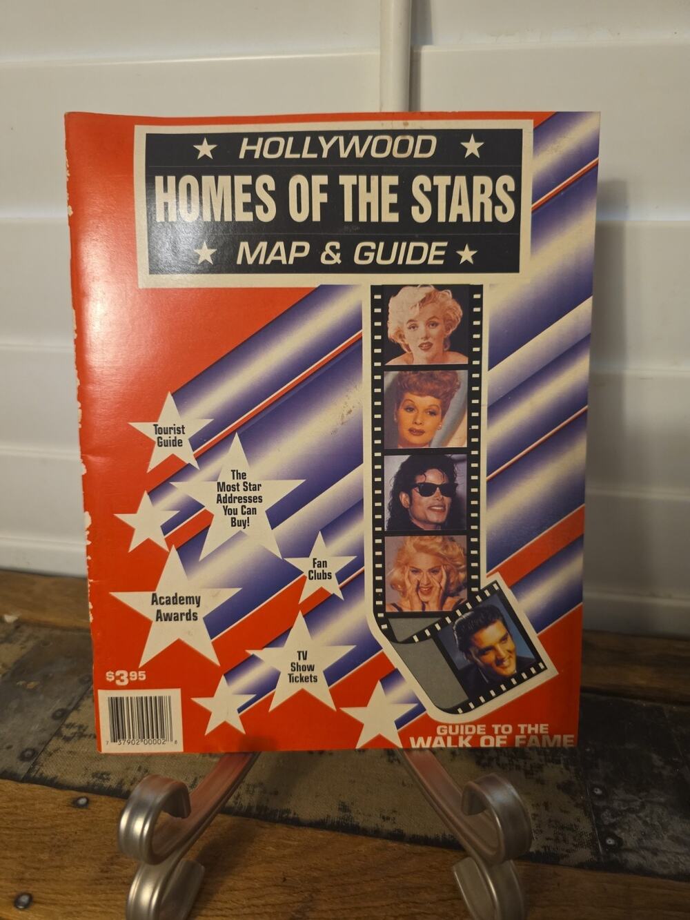 Hollywood Homes of the Stars - Map & Guide - 1989 - 48 pages / dozens of pics